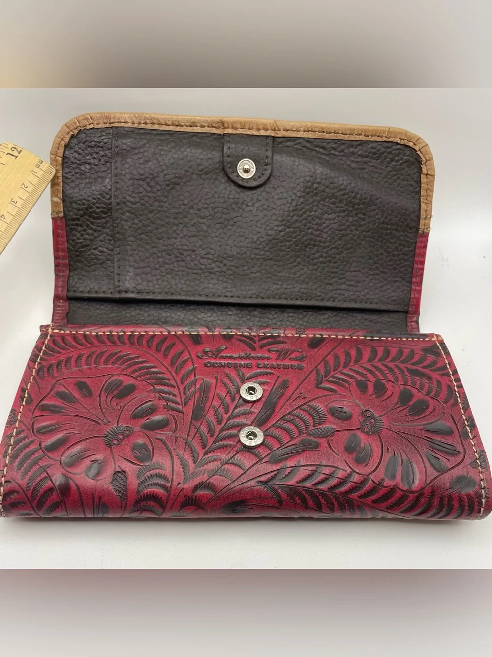 American West Women's Tri-Fold Leather Wallet Billfold for Women